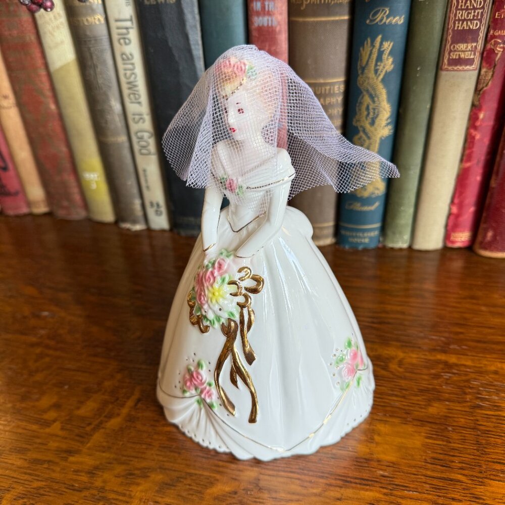 Vintage Josef Originals Applause Bride with Veil Figurine, #38660, 6.75” Tall - Picture 4 of 14